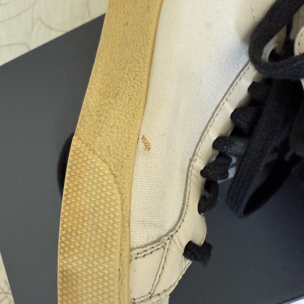 Saint Laurent White and Black Sneakers - Picture 9 of 11